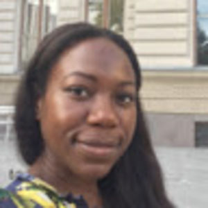 Meet your Posher, Queenie